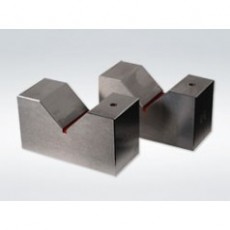 RIKEN KEISOKUKI 鋼制 V 型塊系列